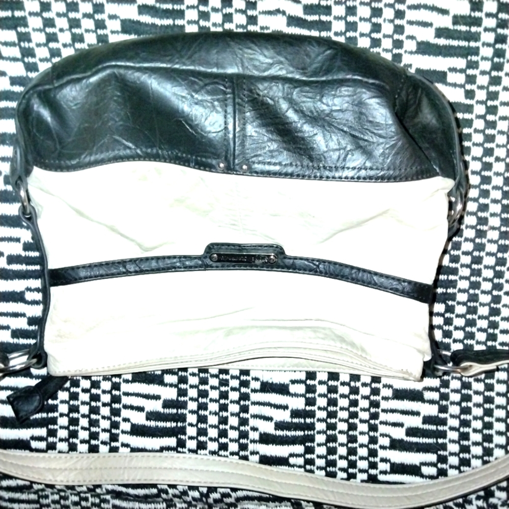 New no tags  stone mountain USA purse